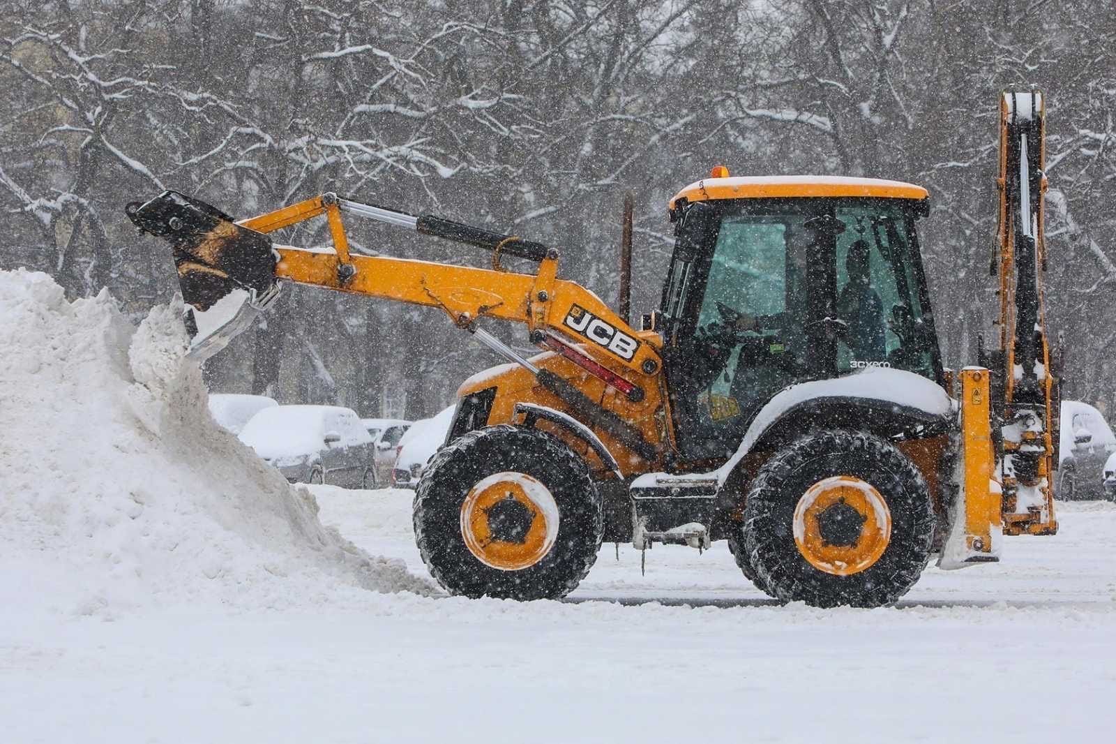 Мэр Вологды рассказал, как в городе справляются с последствиями снегопада