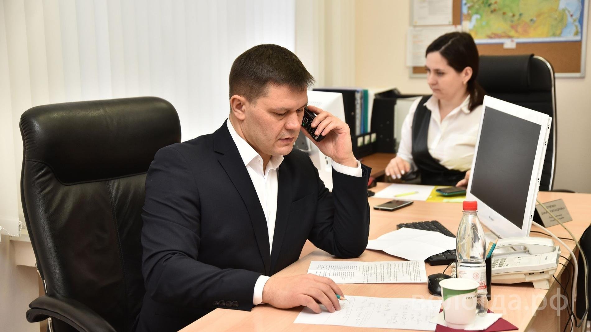 Мэр Вологды Сергей Воропанов пообщался с предпринимателями в рамках «Горячей линии»