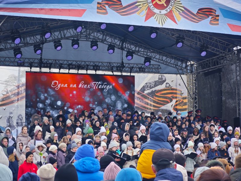 День Победы в Вологде завершился концертом ансамбля песни и пляски войск Национальной гвардии